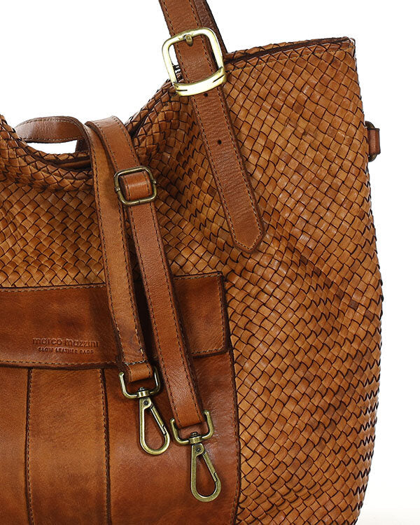 TOTE BRESCIA. Damska skórzana torebka shopper z plecionej skóry